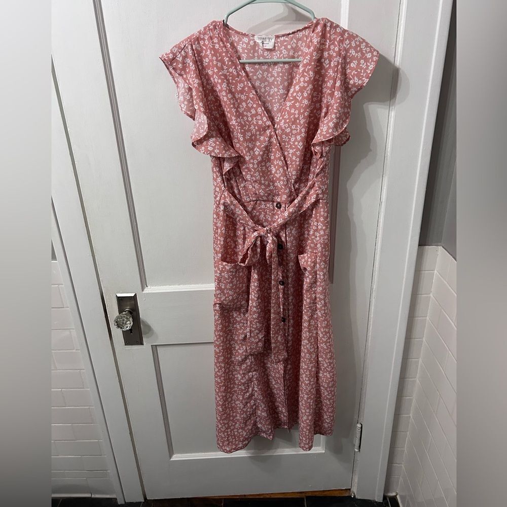 Sienna Sky Pink Floral Maxi Dress